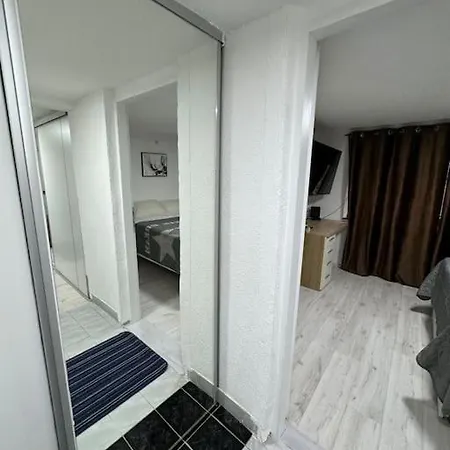 Apartment Sunny